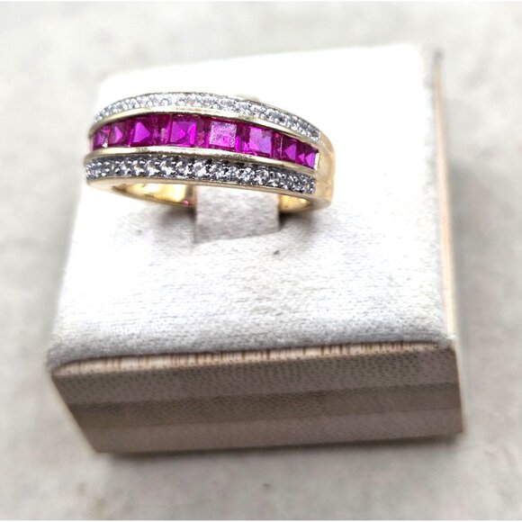 14kt Gold Plated 925 Ring  Pink Gemstones & Small Clear Stones Size 7 - Picture 5 of 6